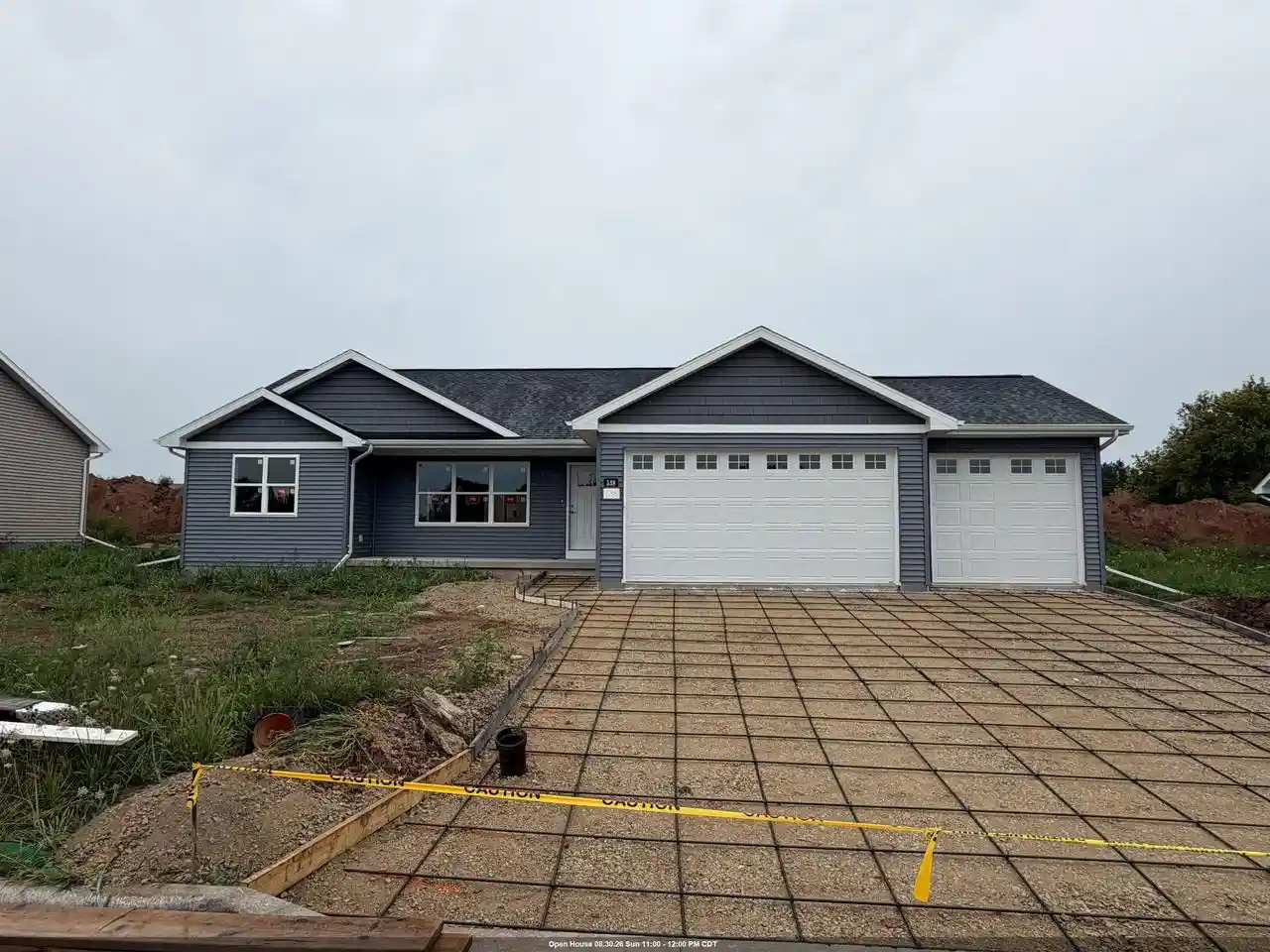1st image of 538 Riverview Dr Dr, Berlin, WI 54923 | MLS# 50328877