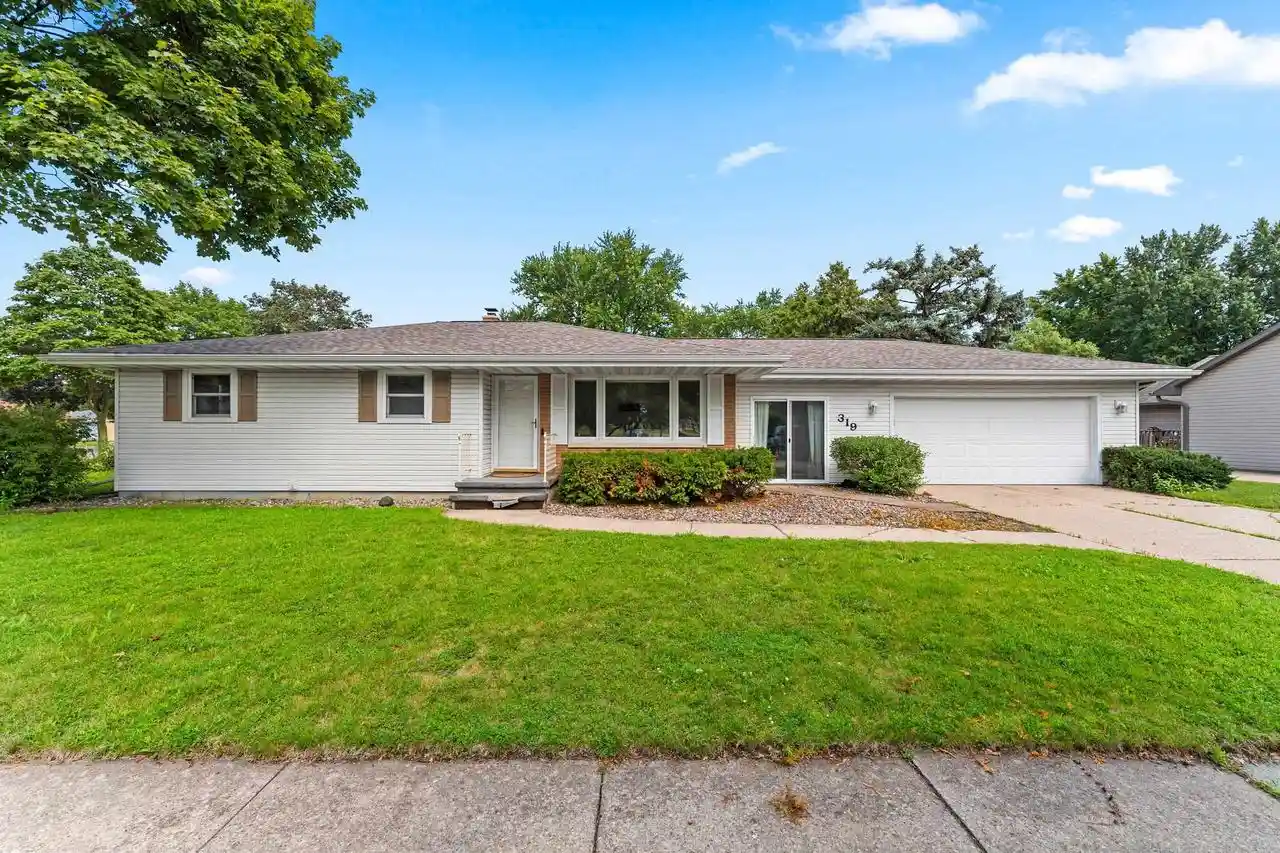 Homes for sale in Kimberly, WI | 319 Harriet Street Street, Kimberly, WI 54136 | MLS# 50328876