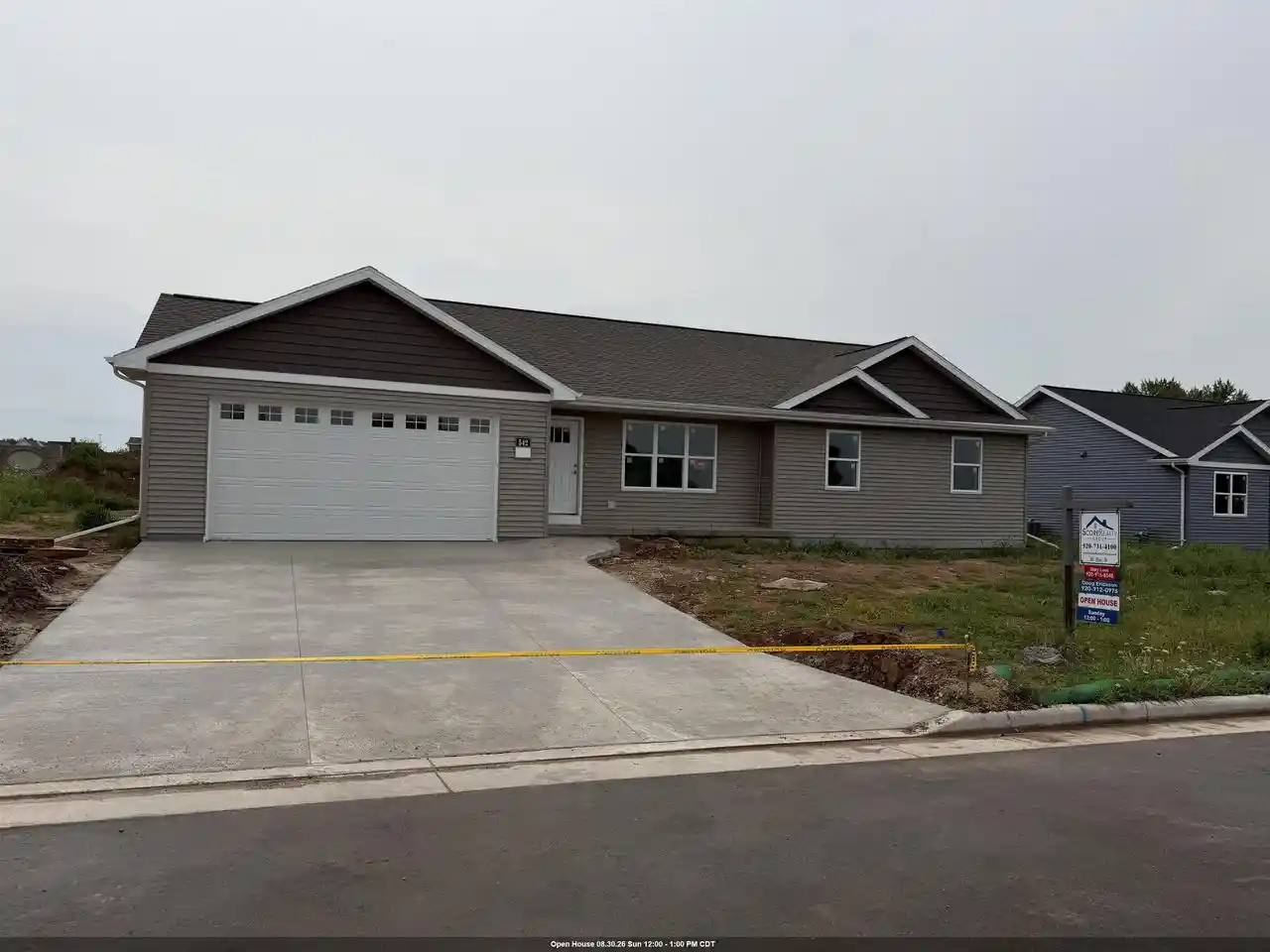1st image of 542 Riverview Dr Dr, Berlin, WI 54923 | MLS# 50328875