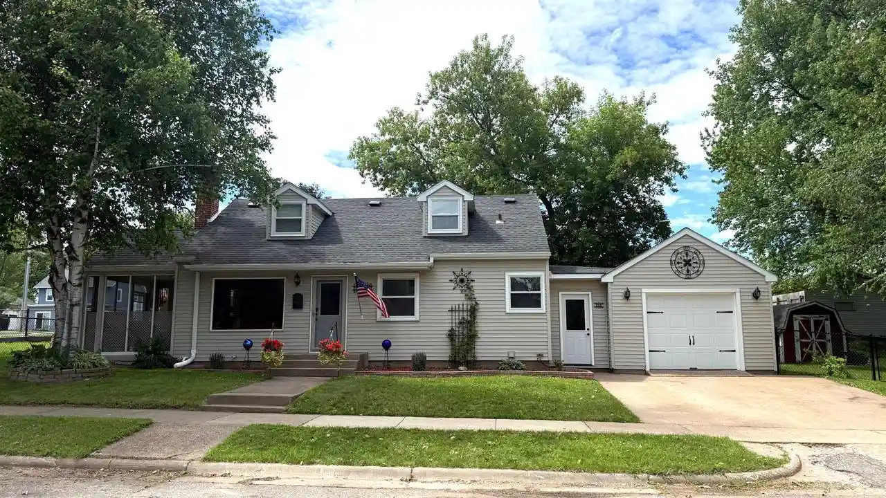 Homes for sale in Mosinee, WI | 213 3rd Street Street, Mosinee, WI 54455 | MLS# 22603194