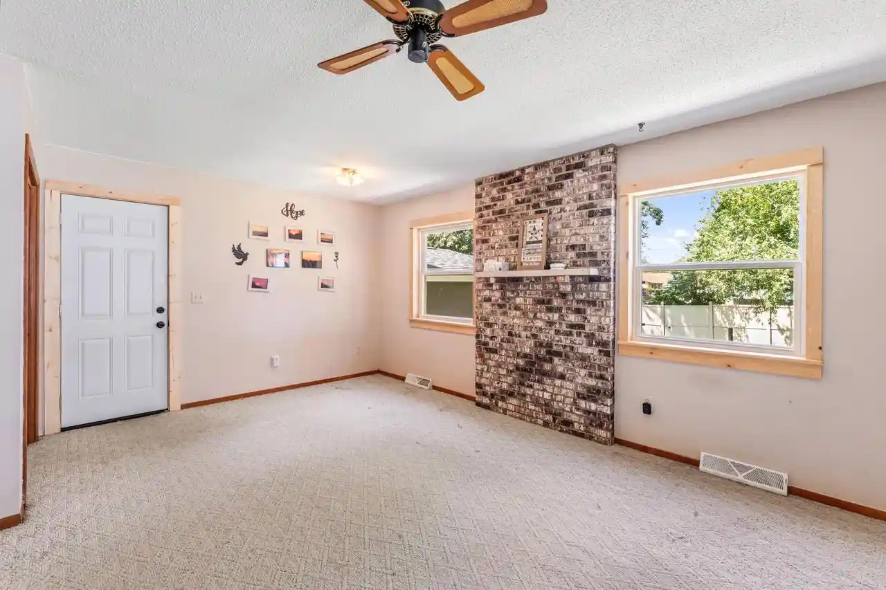 5th image of 121 Lincoln Street E Street E, Caledonia, MN 55921 | MLS# 1970957