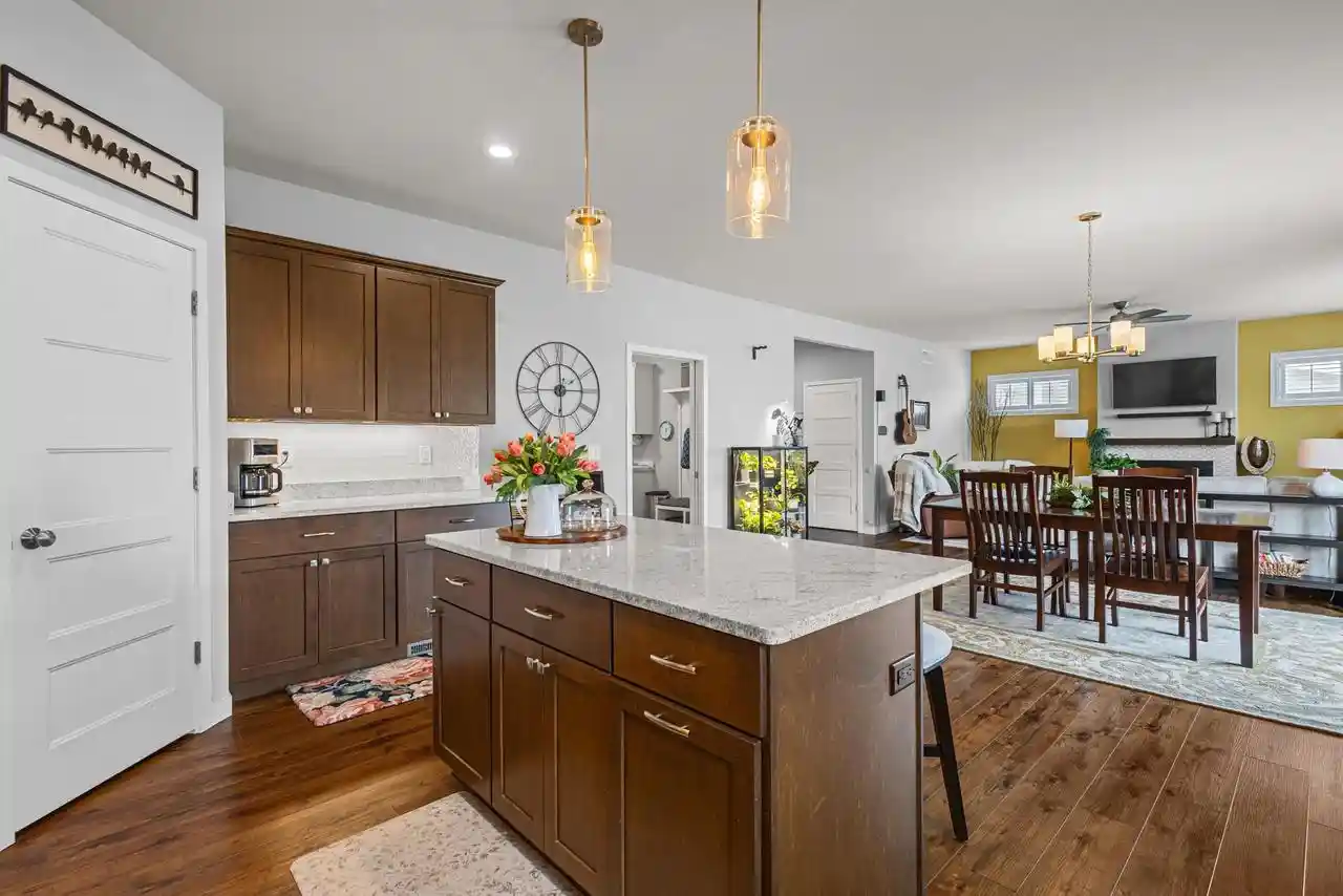 5th image of 1317 Black Stallion Dr Dr, Madison, WI 53718 | MLS# 2027730