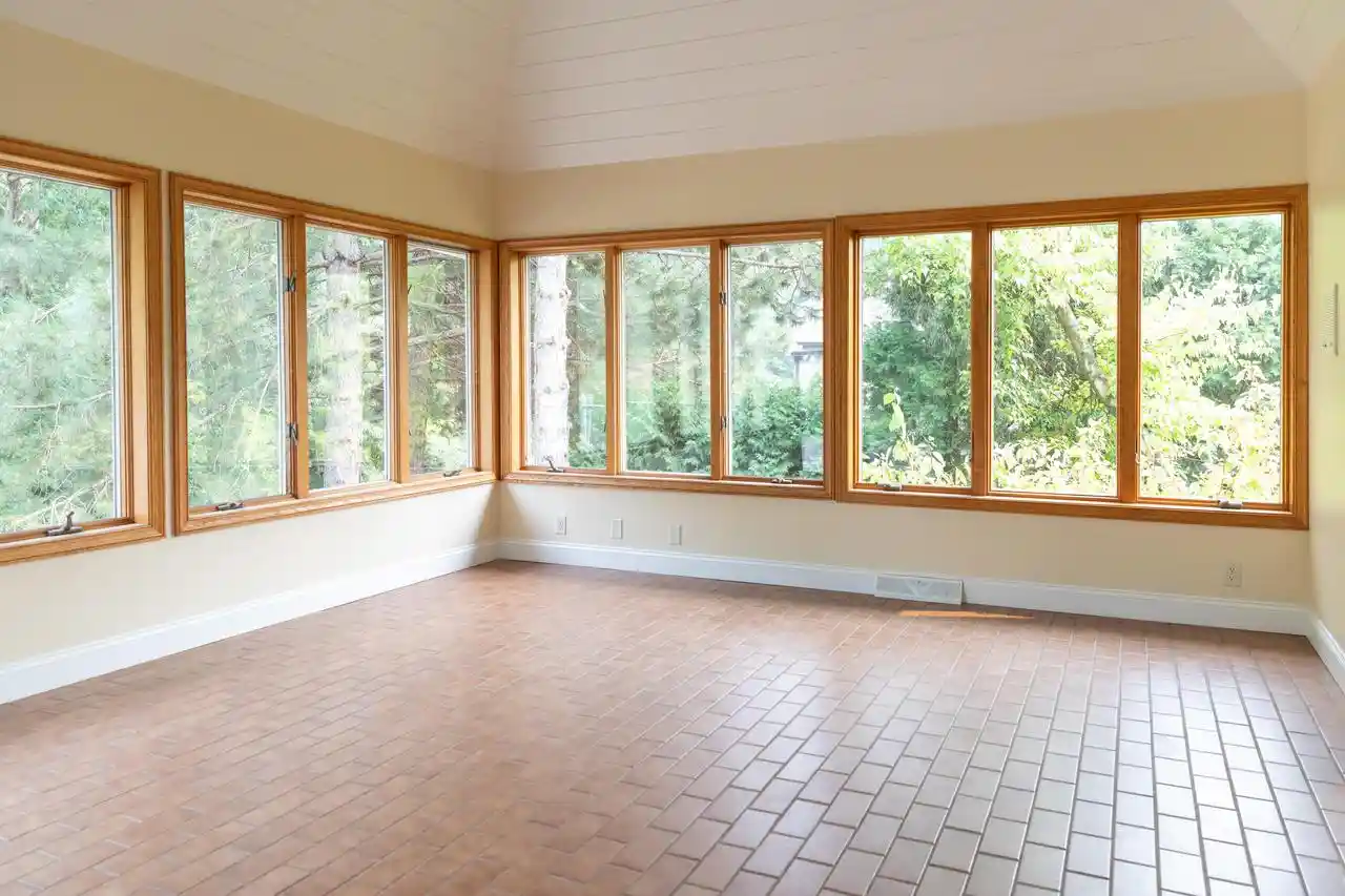 2nd image of 1340 Barrington Woods Dr Dr, Brookfield, WI 53045 | MLS# 1970963