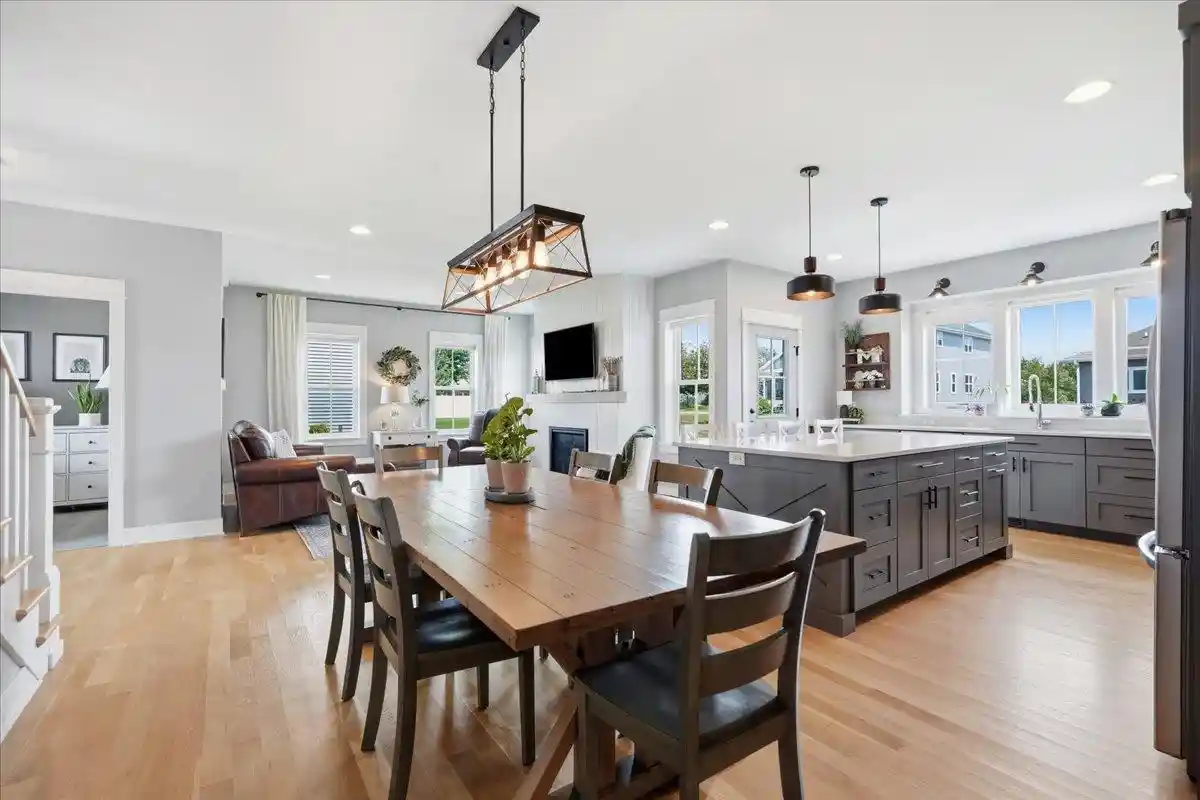 5th image of 300 N Bergamont Boulevard Boulevard, Oregon, WI 53575 | MLS# 2027731