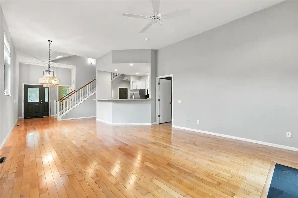 2nd image of 27 Windswept Way Way, Fitchburg, WI 53719 | MLS# 2027733