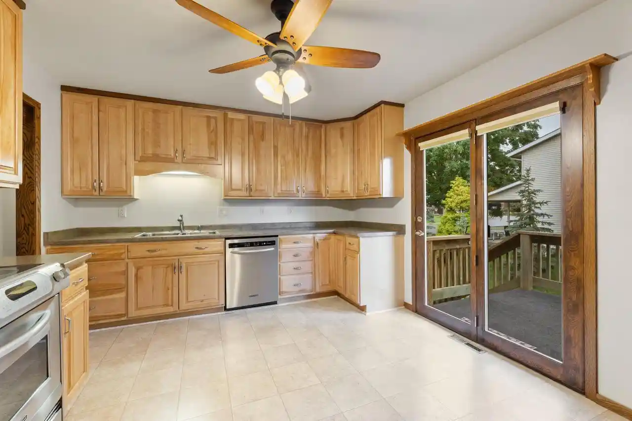 2nd image of 703 Lake Street Street, Onalaska, WI 54650 | MLS# 1970975