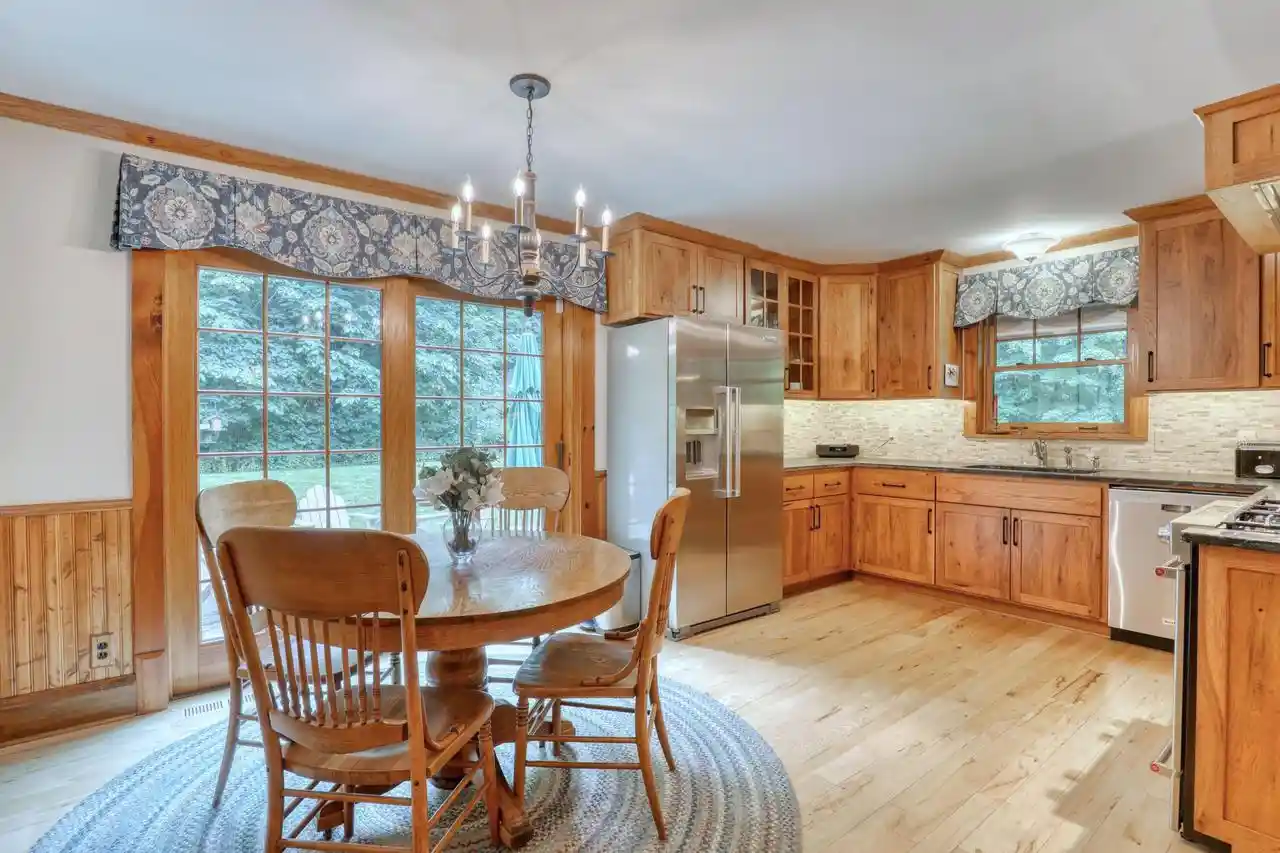 4th image of N128W12985 Highland Road Road, Germantown, WI 53022 | MLS# 1970981