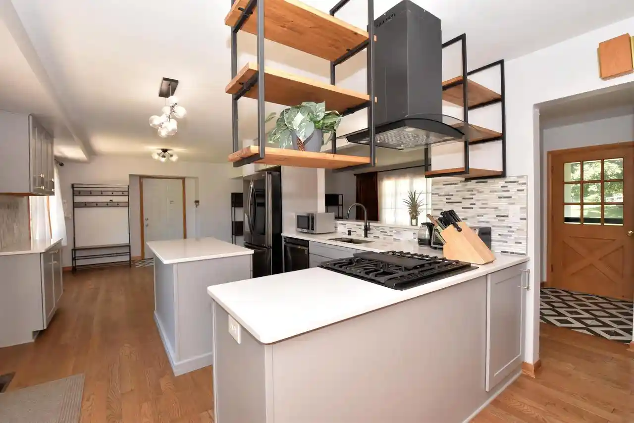2nd image of 1840 Alverno Dr Dr, Brookfield, WI 53005 | MLS# 1970986