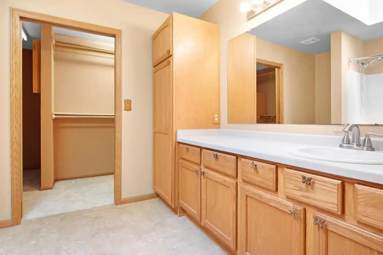 Homes for sale in Germantown, WI | N108W15384 Bel Aire Lane Lane, Germantown, WI 53022 | MLS# 1971002