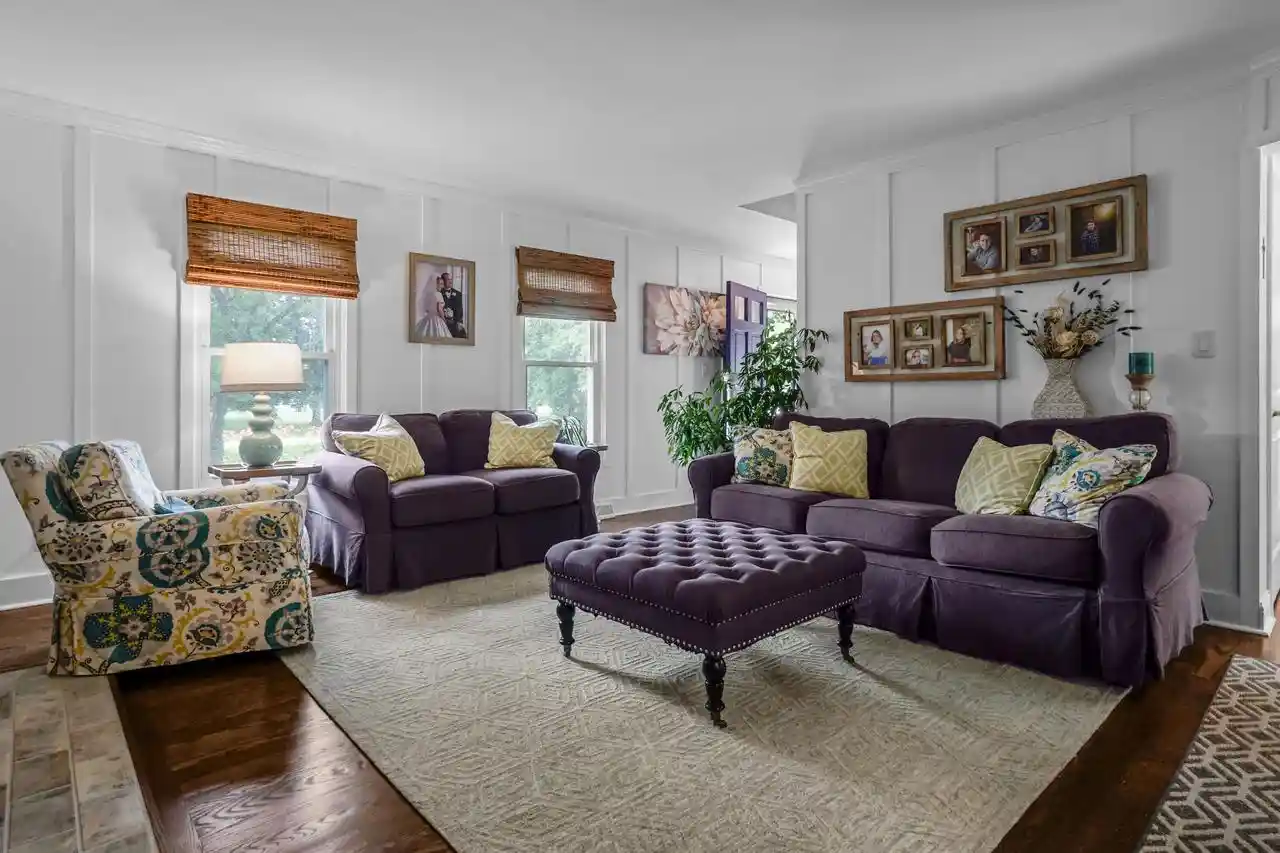 Homes for sale in Cedarburg, WI | 1626 Devonshire Dr Dr, Cedarburg, WI 53012 | MLS# 1971003
