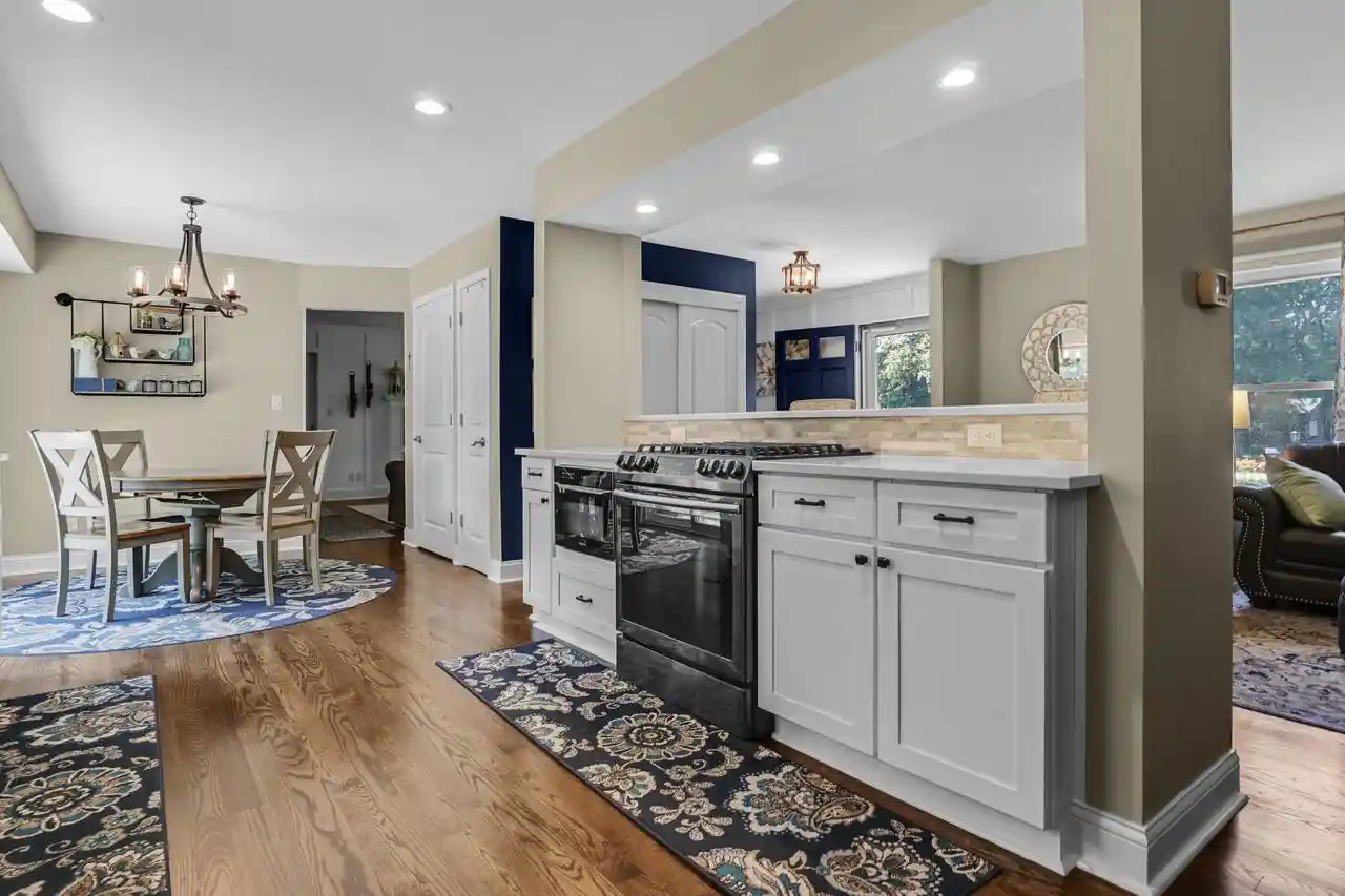 Homes for sale in Cedarburg, WI | 1626 Devonshire Dr Dr, Cedarburg, WI 53012 | MLS# 1971003