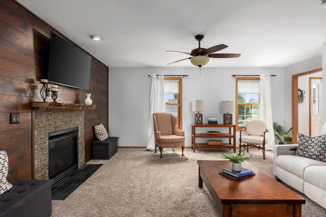 2nd image of 1208 Temple Dr Dr, Mount Horeb, WI 53572 | MLS# 2027735