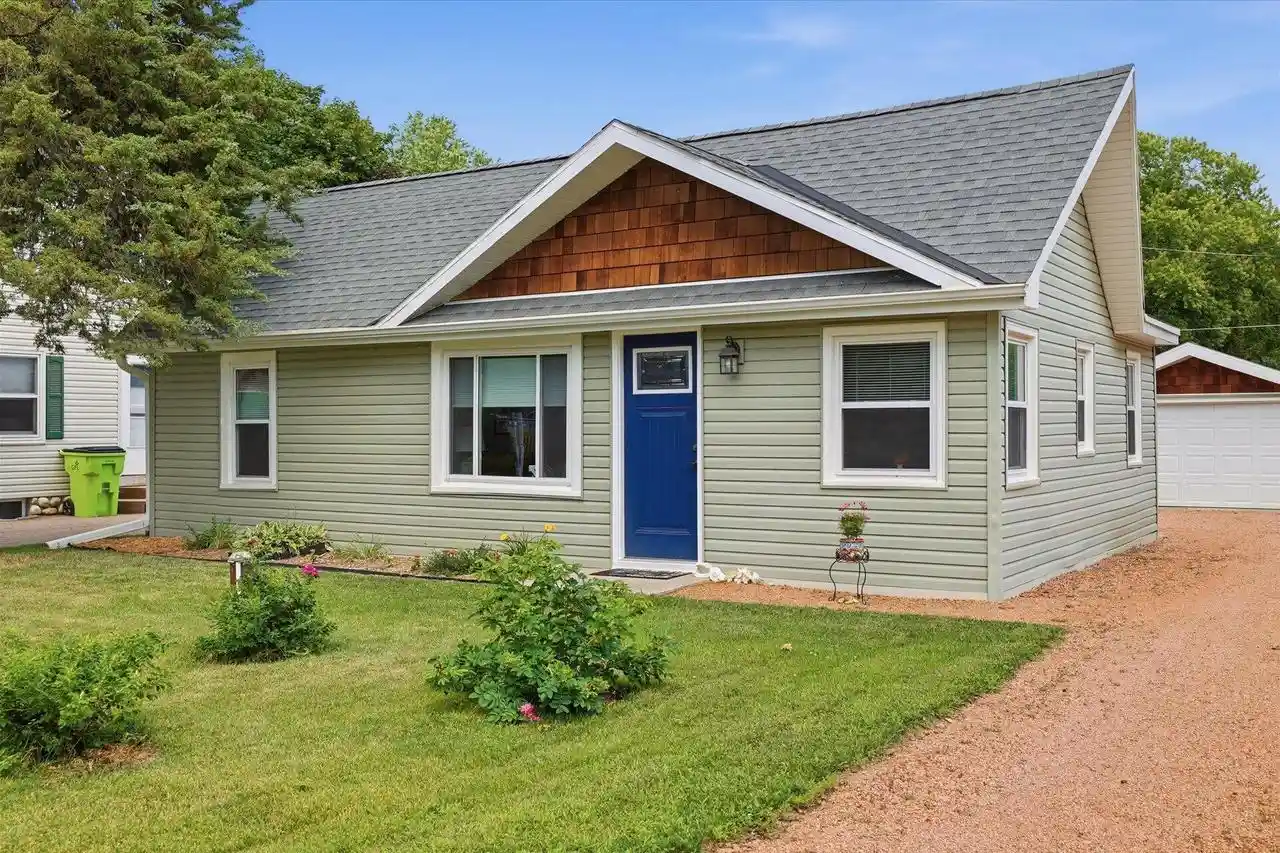 1st image of 2430 N 2nd Street Street, Oconomowoc, WI 53066 | MLS# 1971008