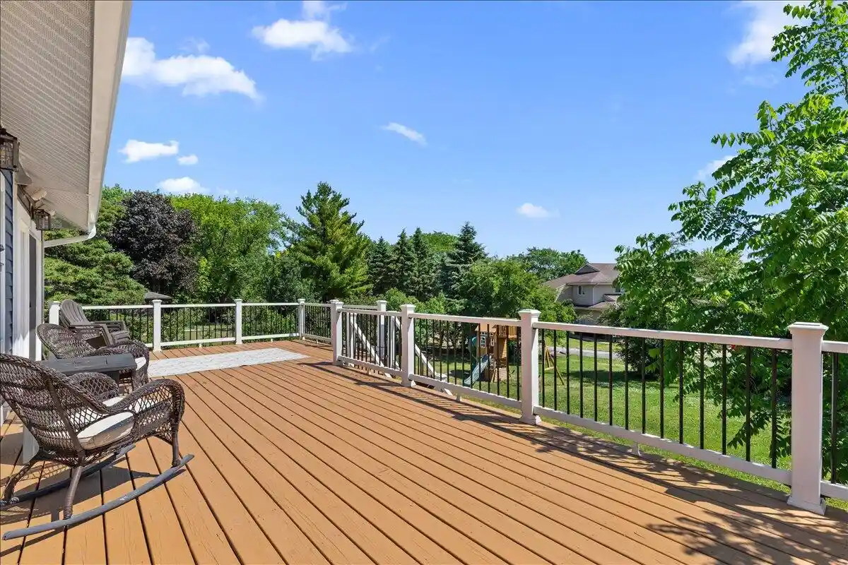2nd image of 16865 Eldorado Dr Dr, Brookfield, WI 53005 | MLS# 1971007