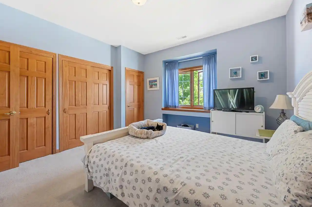 2nd image of W190n16180 Andrea Way Way, Jackson, WI 53037 | MLS# 1971020