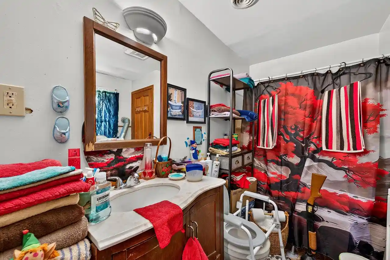 Photo 2 of Single family home for sale at 4917 N 47th Street Street, Milwaukee, WI 53218 | MLS# 1971025 | Listing updated on 2026-10-05