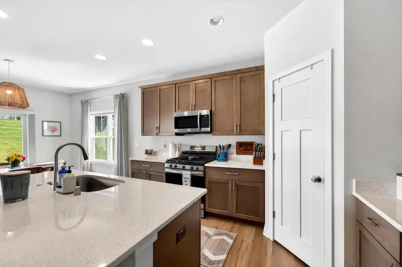 2nd image of N67w25380 Aspen Lane Lane, Sussex, WI 53089 | MLS# 1971042