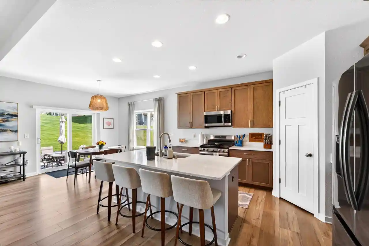 5th image of N67W25380 Aspen Lane Lane, Sussex, WI 53089 | MLS# 1971042