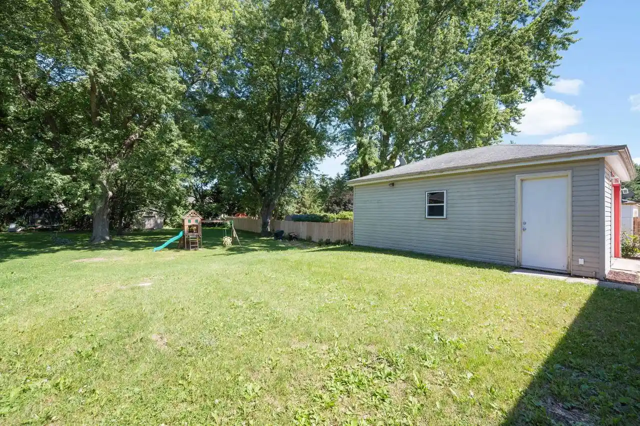 Homes for sale in Hartford, WI | 826 N Main Street Street, Hartford, WI 53027 | MLS# 1971045