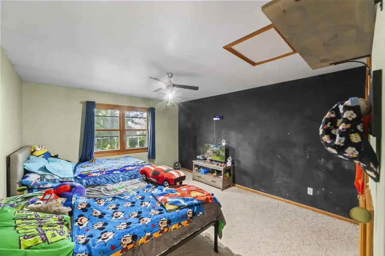 5th image of 612 Sweetbriar Lane Lane, Watertown, WI 53098 | MLS# 1971052