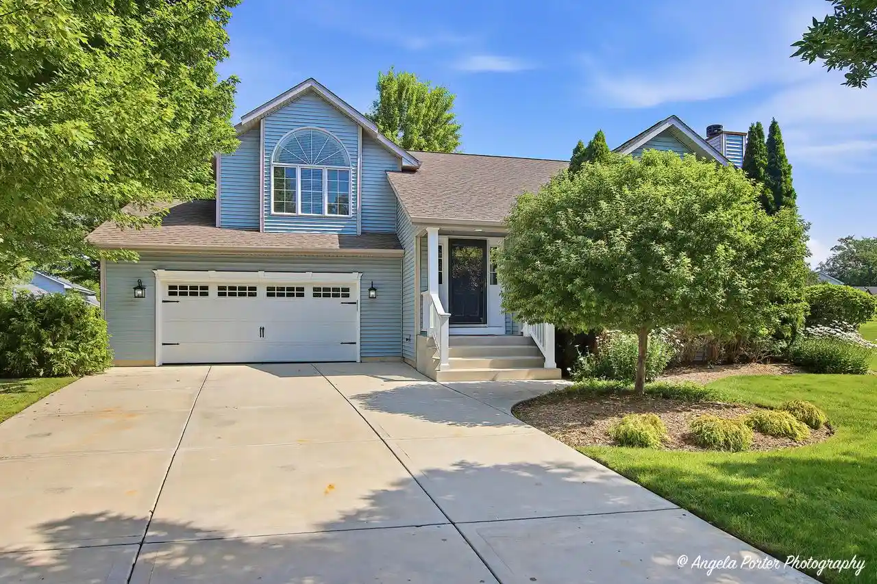 Homes for sale in Bristol, WI | 20506 84th Pl Pl, Bristol, WI 53104 | MLS# 1971055