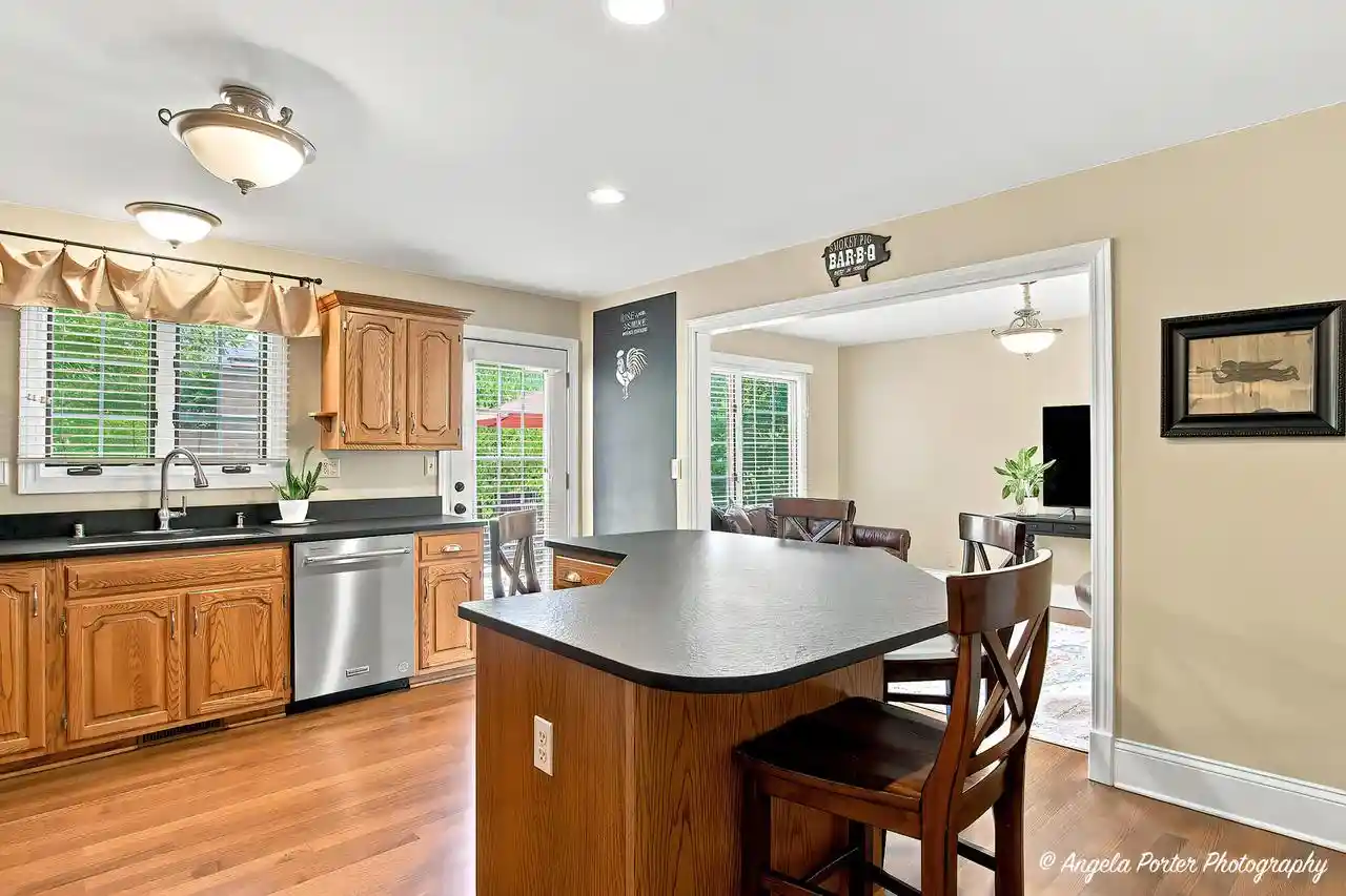 Homes for sale in Bristol, WI | 20506 84Th Pl Pl, Bristol, WI 53104 | MLS# 1971055
