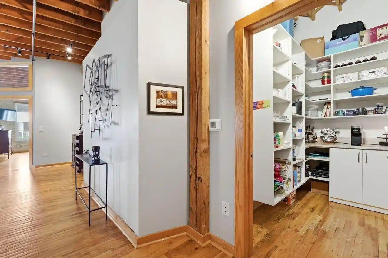 5th image of 418 N 3Rd Street Street #440, Milwaukee, WI 53203 | MLS# 1971059