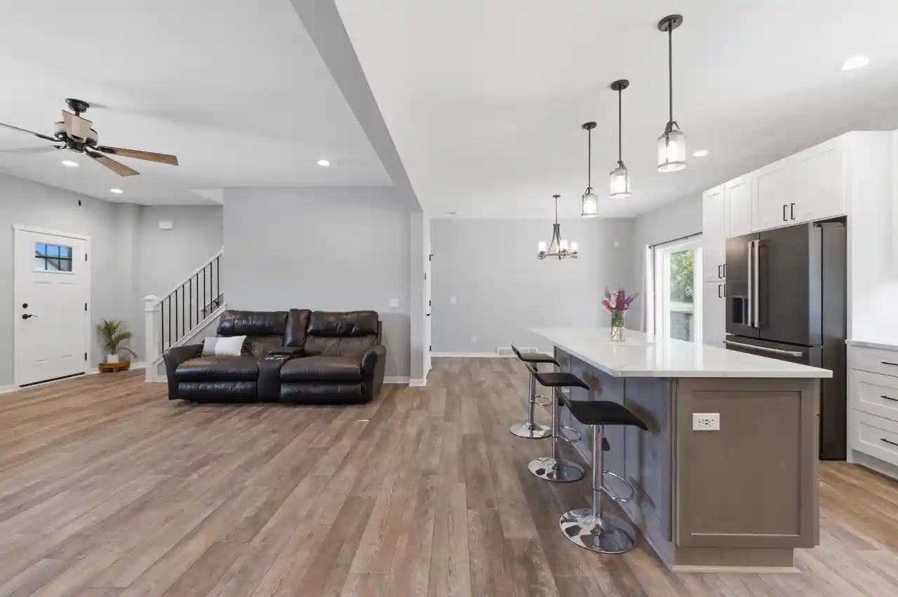 4th image of 3810 Tanglewood Pl Pl, Janesville, WI 53546 | MLS# 2027749