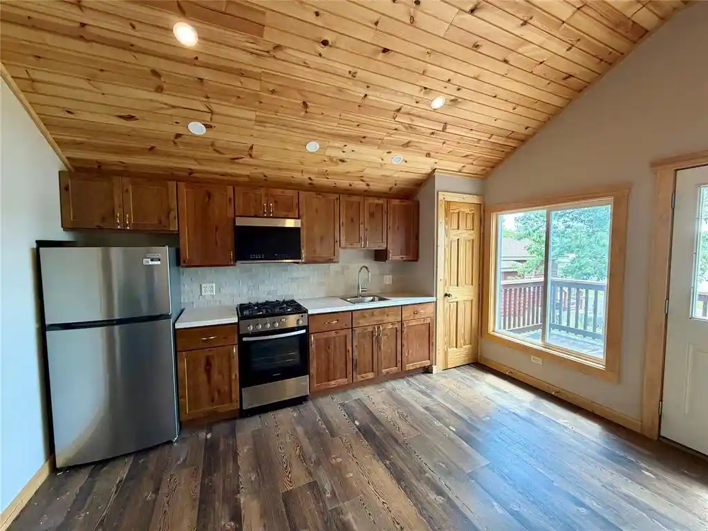 Homes for sale in Minong, WI | 10428 E Red Lake Drive Drive, Minong, WI 54859 | Houzeo