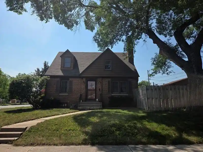 1st image of 1654 S 20th Street Street, Sheboygan, WI 53081 | MLS# 1971084