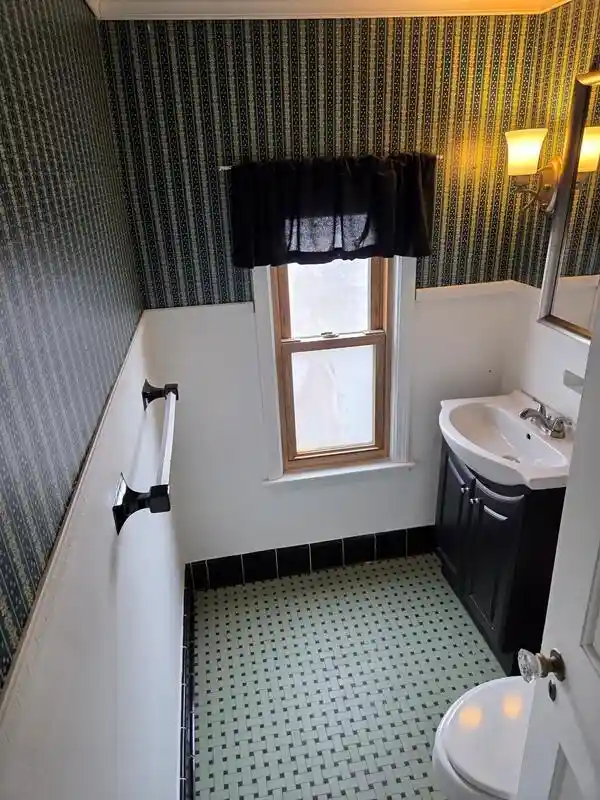 3rd image of 1654 S 20Th Street Street, Sheboygan, WI 53081 | MLS# 1971084