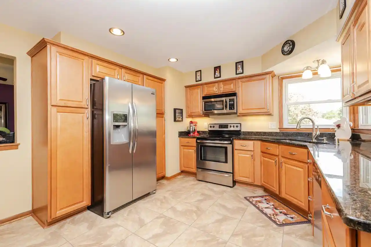 Homes for sale in Wauwatosa, WI | 4123 N 95Th Street Street, Wauwatosa, WI 53222 | MLS# 1971085