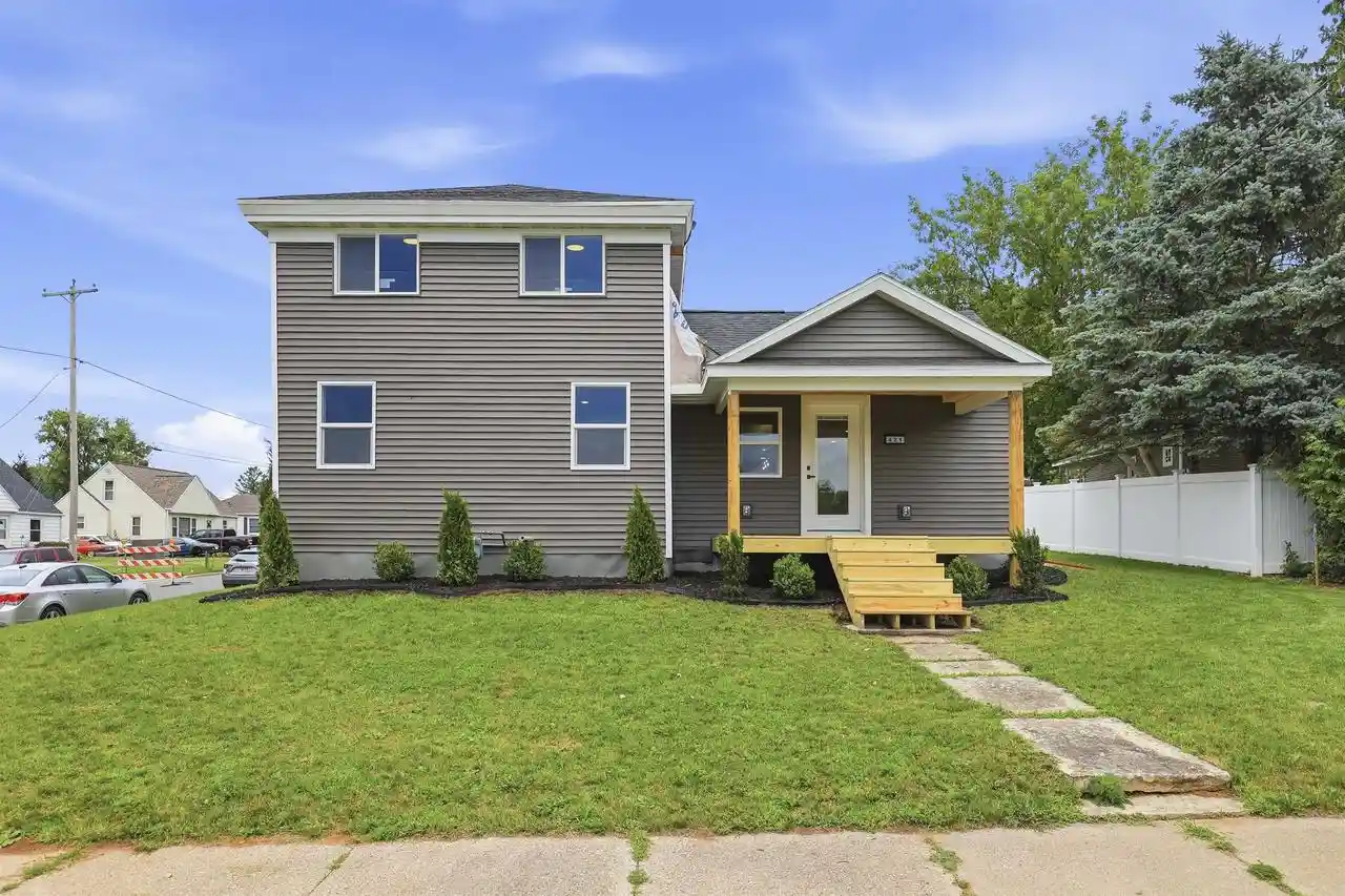 Homes for sale in Hortonville, WI | 421 W Main Street Street, Hortonville, WI 54944 | MLS# 50328914