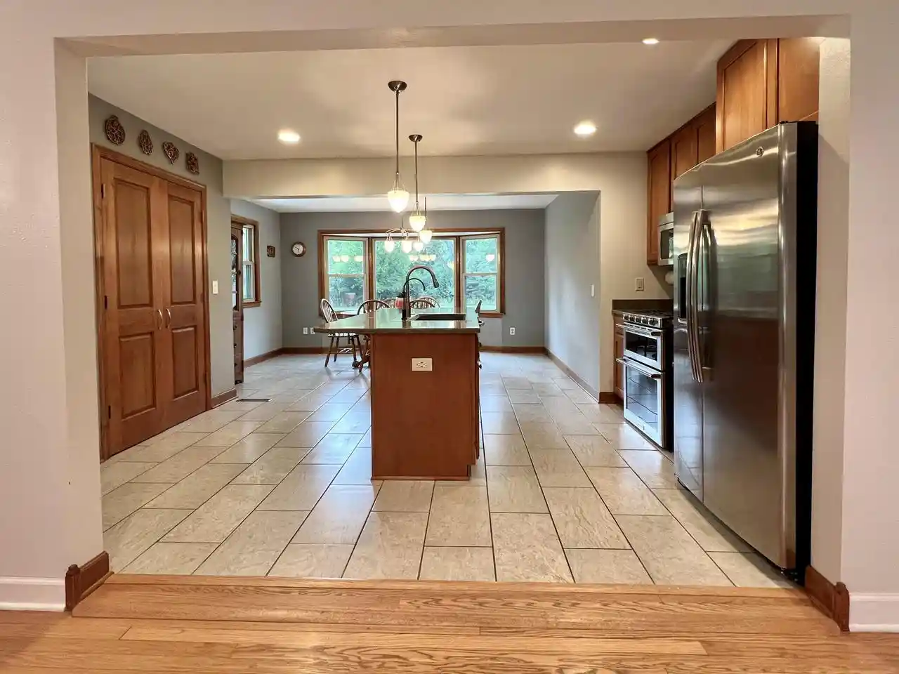 3rd image of 2625 El Rancho Dr Dr, Brookfield, WI 53005 | MLS# 1971089