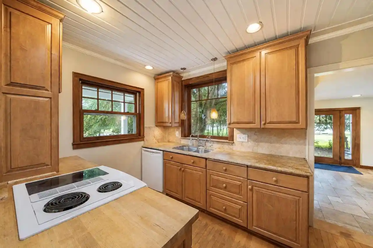 2nd image of 1018 Golf Club Road Road, Wausau, WI 54403 | MLS# 22603209