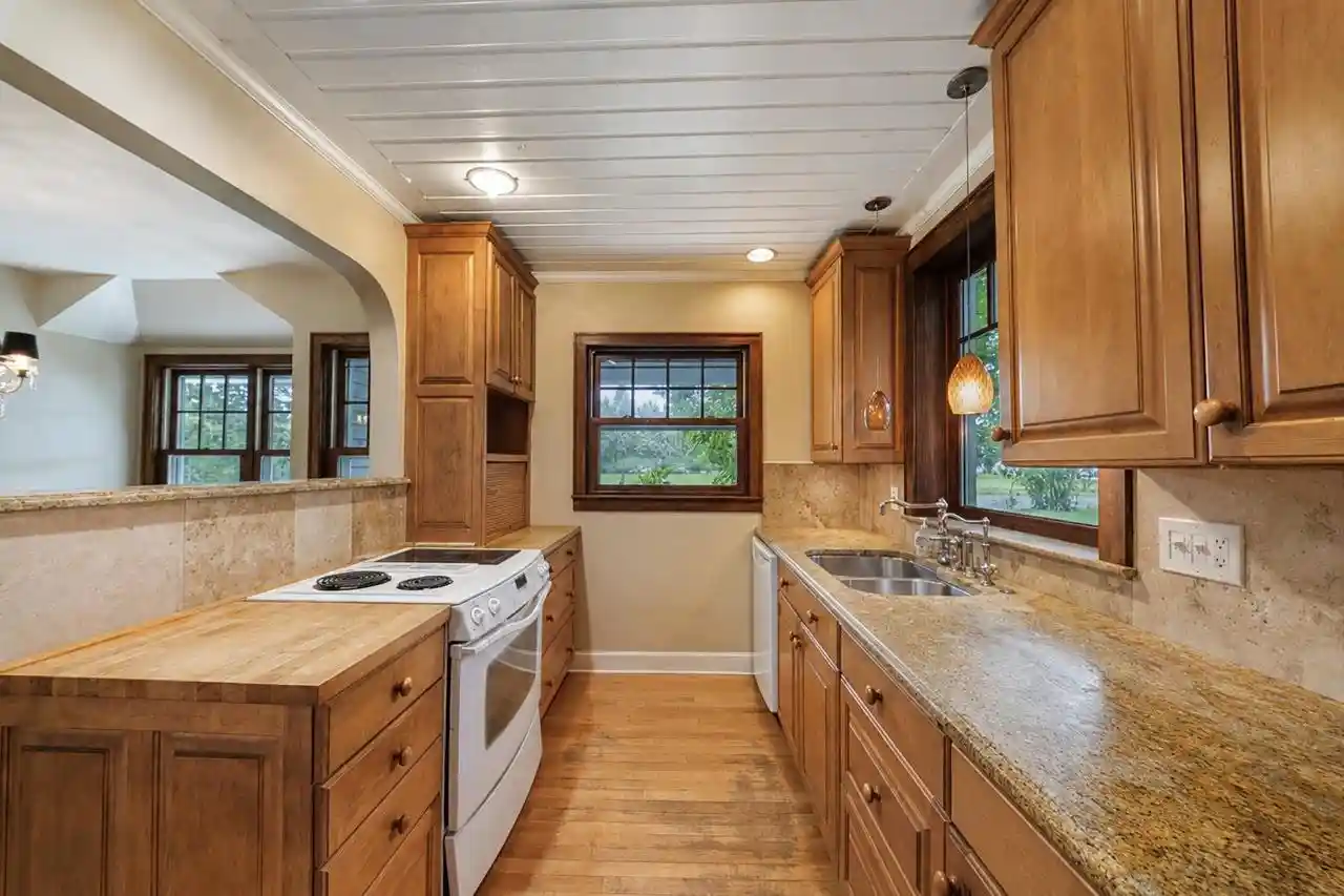 35th image of 1018 Golf Club Road Road, Wausau, WI 54403 | MLS# 22603209