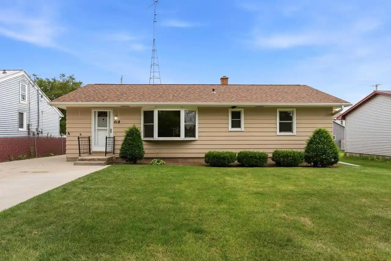 Homes for sale in Beaver Dam, WI | 418 Grant Street Street, Beaver Dam, WI 53916 | MLS# 2027757