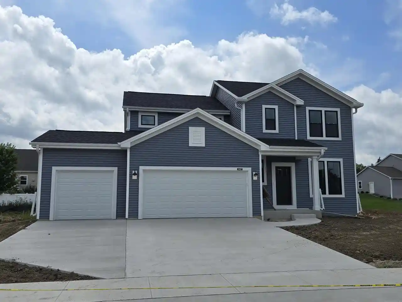 1st image of 1487 Patton Dr Dr, Hartford, WI 53027 | MLS# 1971093