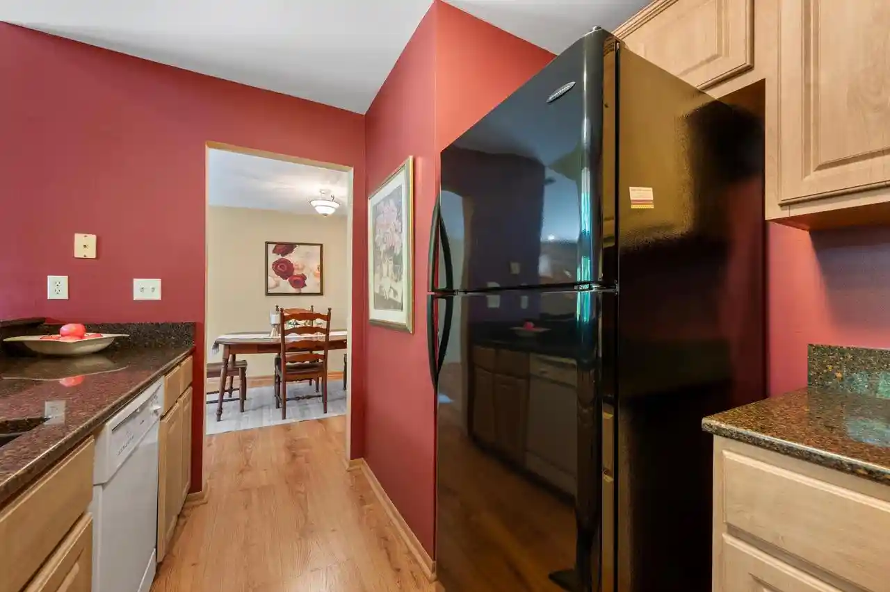 3rd image of N89W16329 Main Street Street #8, Menomonee Falls, WI 53051 | MLS# 1971111