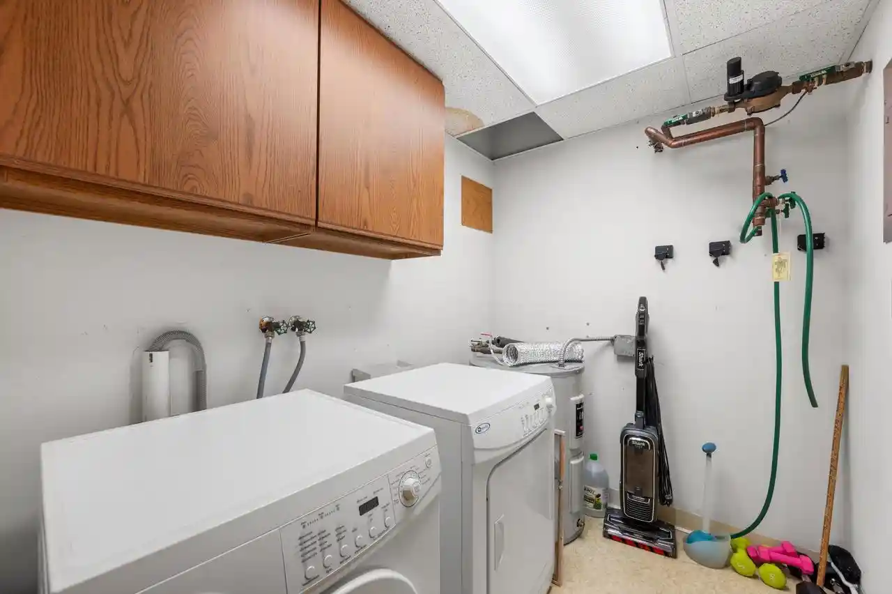 5th image of N89W16329 Main Street Street #8, Menomonee Falls, WI 53051 | MLS# 1971111