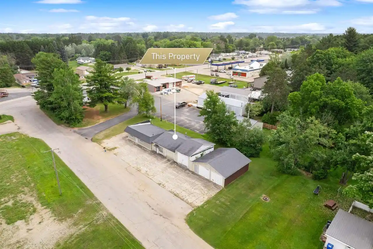 3rd image of 120 Meyer Avenue Avenue, Peshtigo, WI 54157 | MLS# 50328898