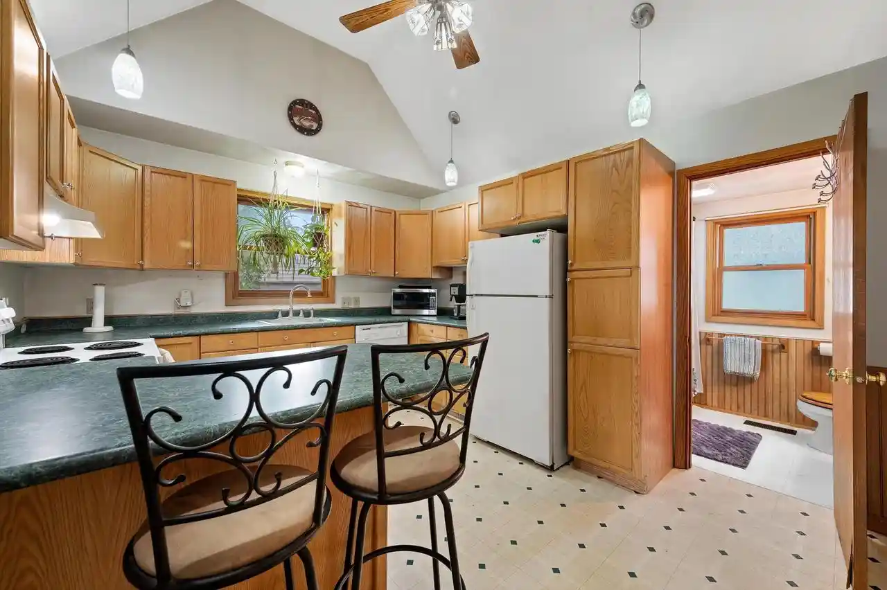 2nd image of 1402 Mole Avenue Avenue, Janesville, WI 53548 | MLS# 1971109