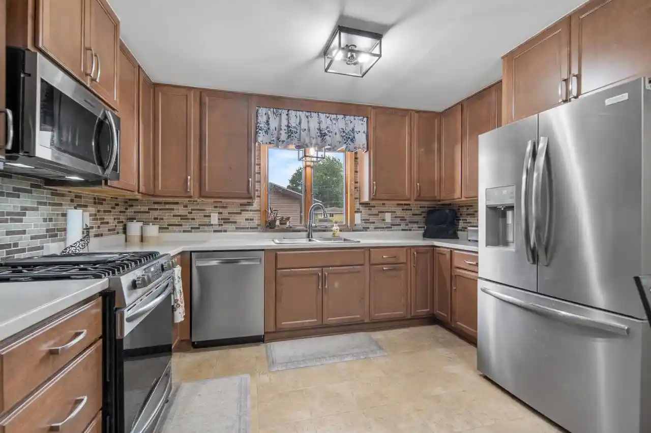 59th image of 1106 Owena Street Street, Marinette, WI 54143 | MLS# 50328903