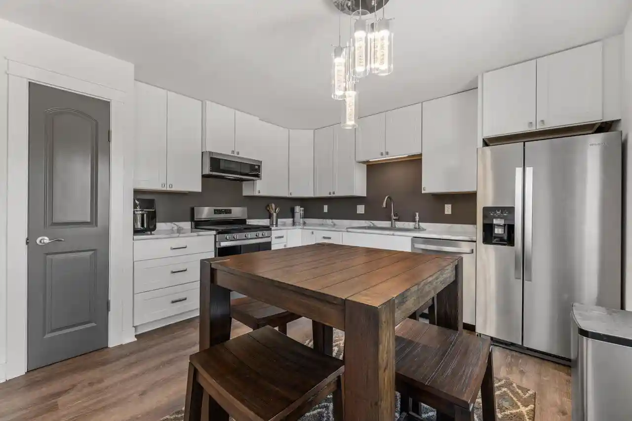 3rd image of W157N11054 Tinkers Court Court, Germantown, WI 53022 | MLS# 1971114
