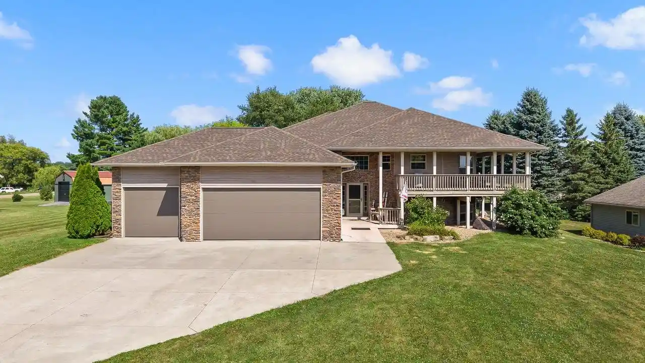 Photo 1 of Single family home for sale at 2306 Surrey Lane Lane, Baraboo, WI 53913 | MLS# 2027764 | Listing updated on 2026-09-02