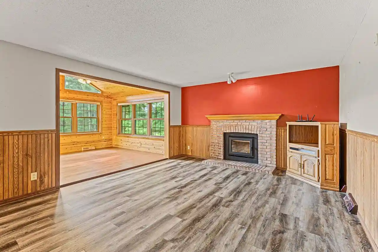 4th image of 2555 Brown Deer Road Road, Stoughton, WI 53589 | MLS# 2027765