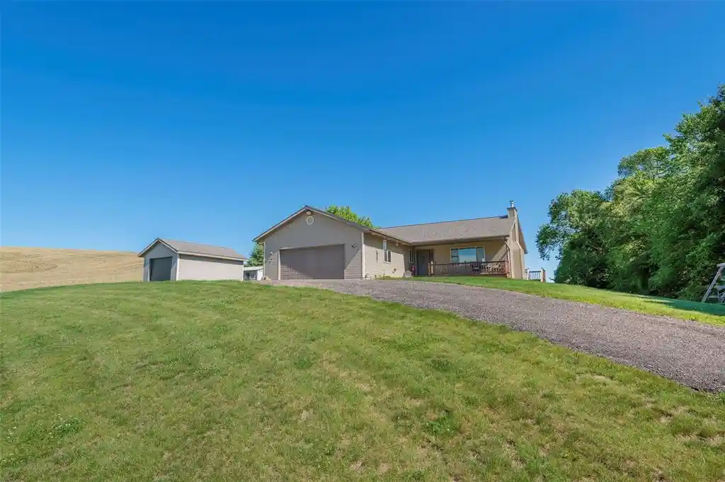 1st image of W2312 County Road T, Durand, WI 54736 | MLS# 1603115