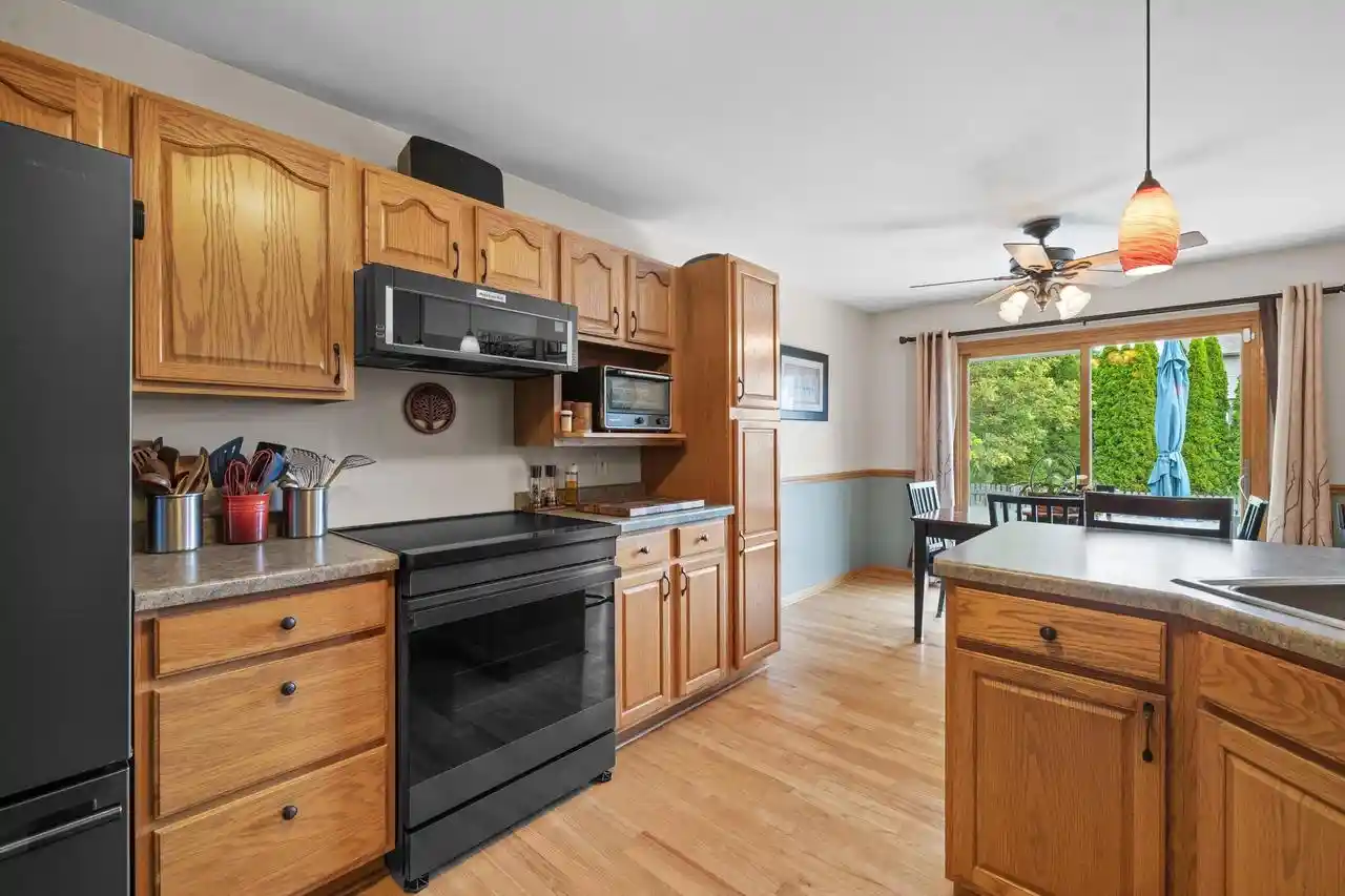 4th image of 5214 28Th Street Street, Kenosha, WI 53144 | MLS# 1971122