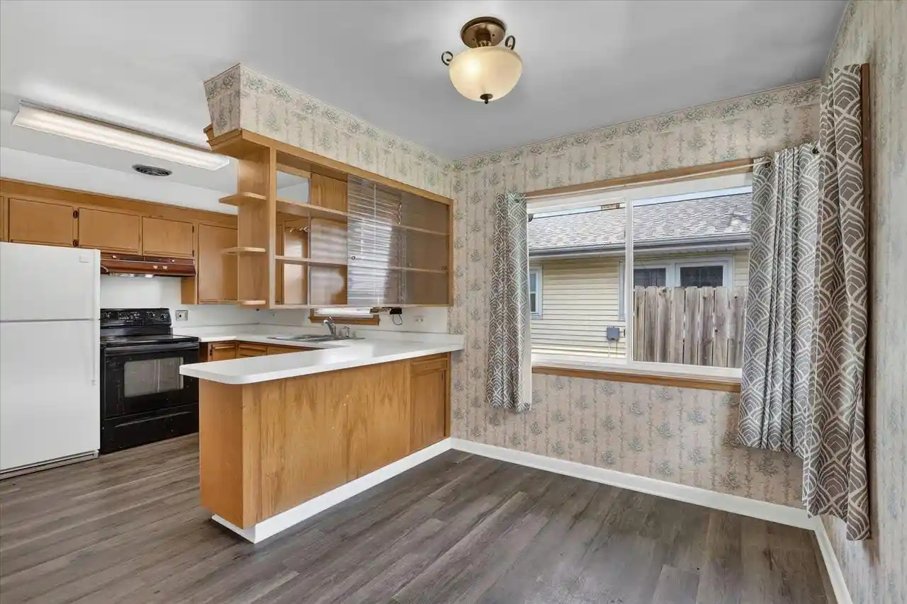 2nd image of 1239 S Terrace Street Street, Janesville, WI 53546 | MLS# 2027768