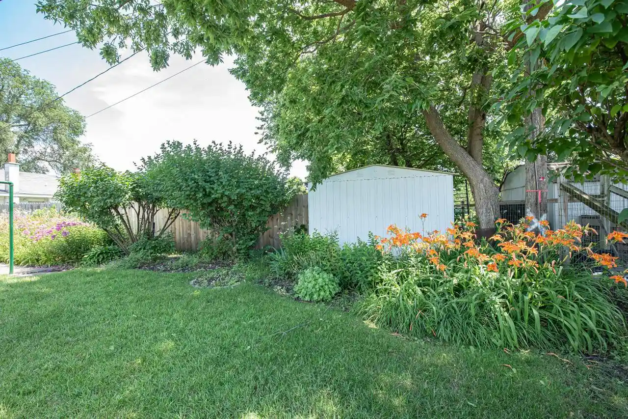 36th image of 520 39th Avenue Avenue, Goodview, MN 55987 | MLS# 1971137